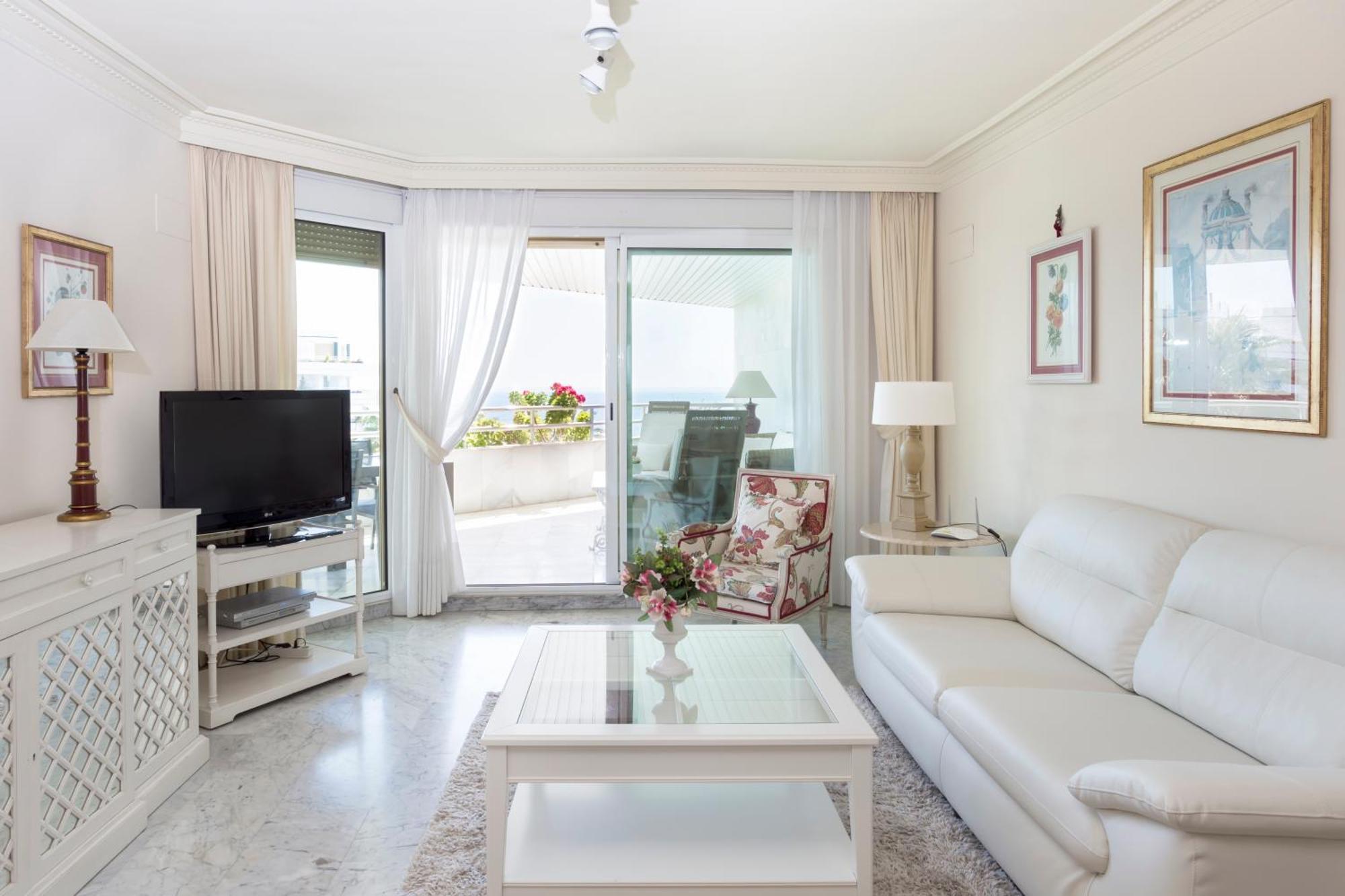 Coral Beach Aparthotel Марбеля Екстериор снимка
