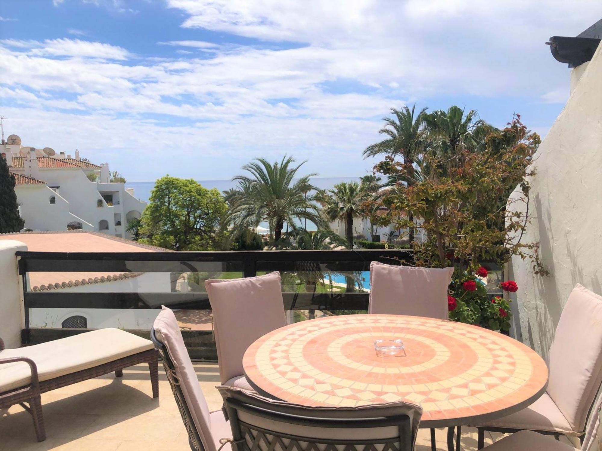 Coral Beach Aparthotel Марбеля Екстериор снимка