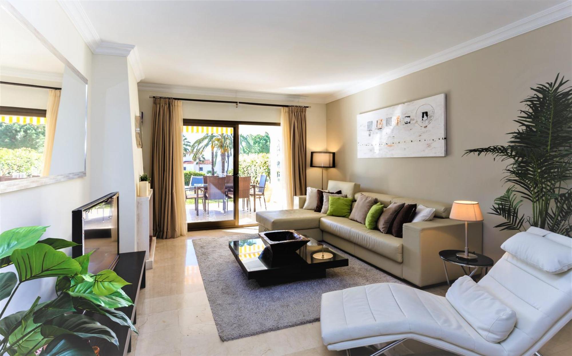 Coral Beach Aparthotel Марбеля Екстериор снимка