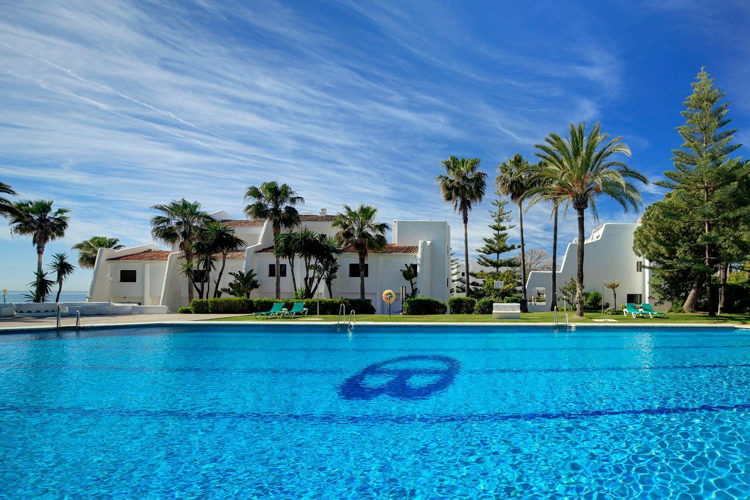 Coral Beach Aparthotel Марбеля Екстериор снимка